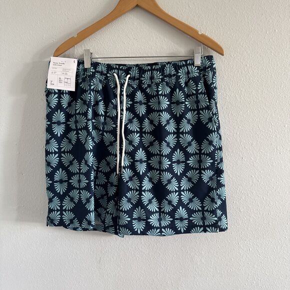DSG Board Shorts Mens Large Green Swim‎ Trunks Surf Beach - Picture 1 of 11